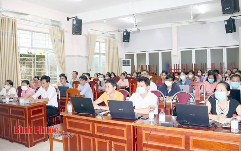 Tập huấn hồ sơ sức khỏe điện tử
