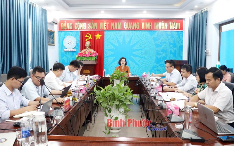 Thông qua đề tài “Xây dựng quy trình canh tác tiêu bền vững tại Bình Phước ứng dụng công nghệ nano và công nghệ số”