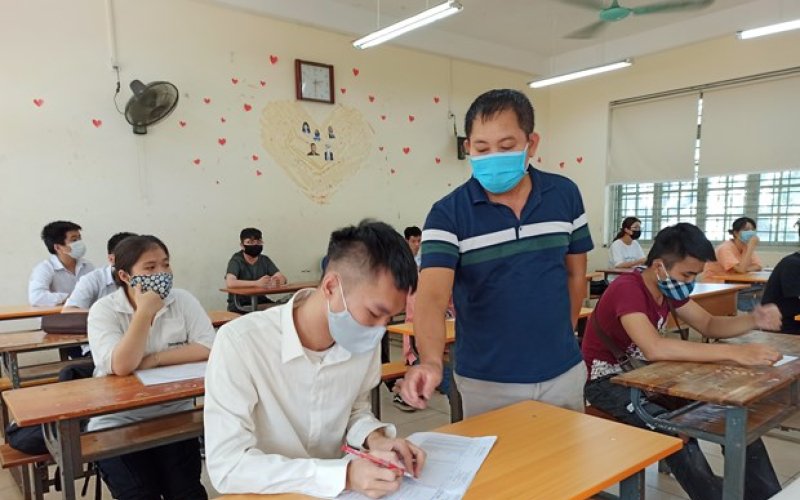 Tuyển sinh ĐH 2023: Thí sinh bắt đầu nộp lệ phí xét tuyển trực tuyến