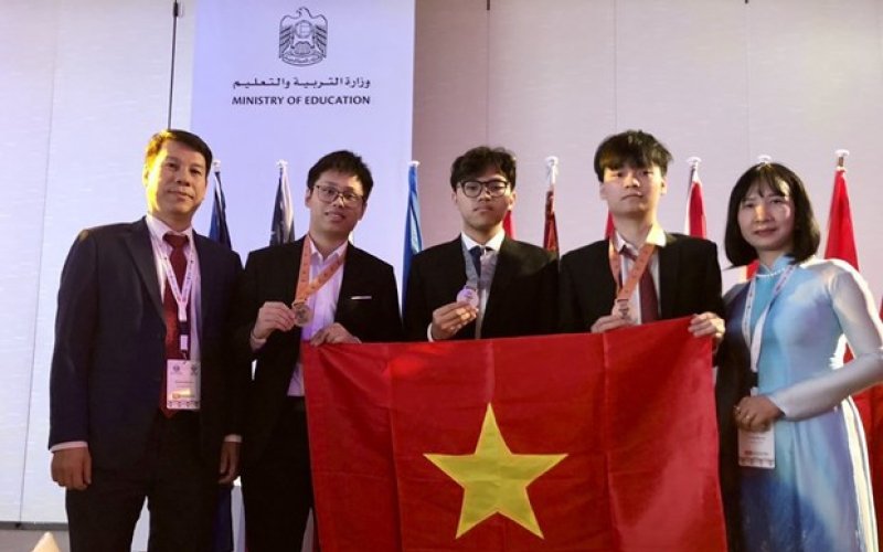 Việt Nam đoạt 3 huy chương tại cuộc thi Olympic Sinh học quốc tế 2023