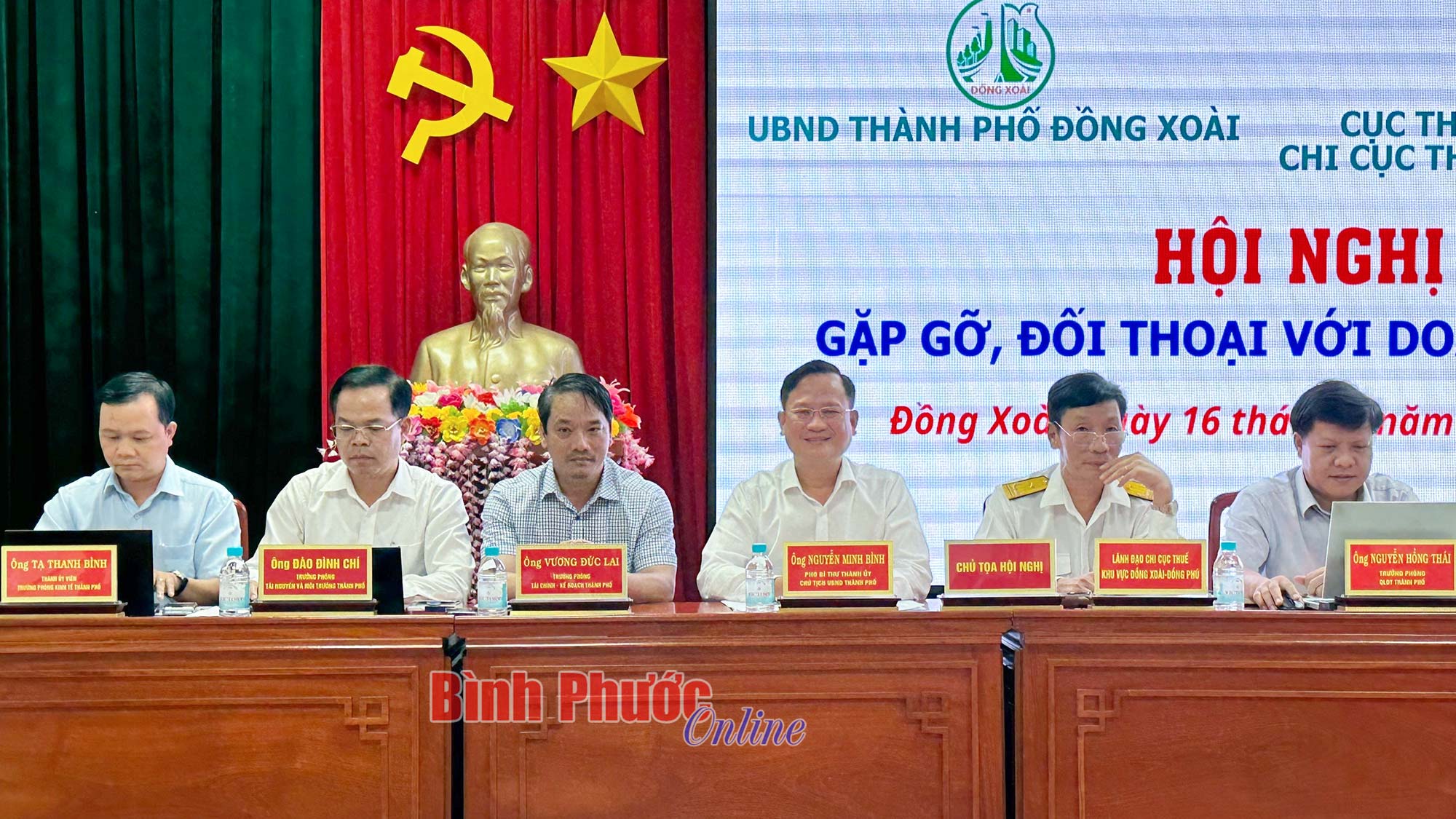 Đối thoại giữa doanh nghiệp với lãnh đạo thành phố và Chi cục thuế Đồng Xoài - Đồng Phú