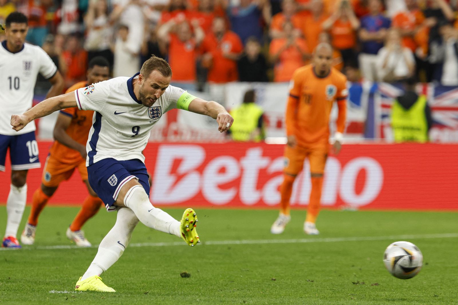 EURO 2024: Hà Lan thua Anh ở phút 90+1   