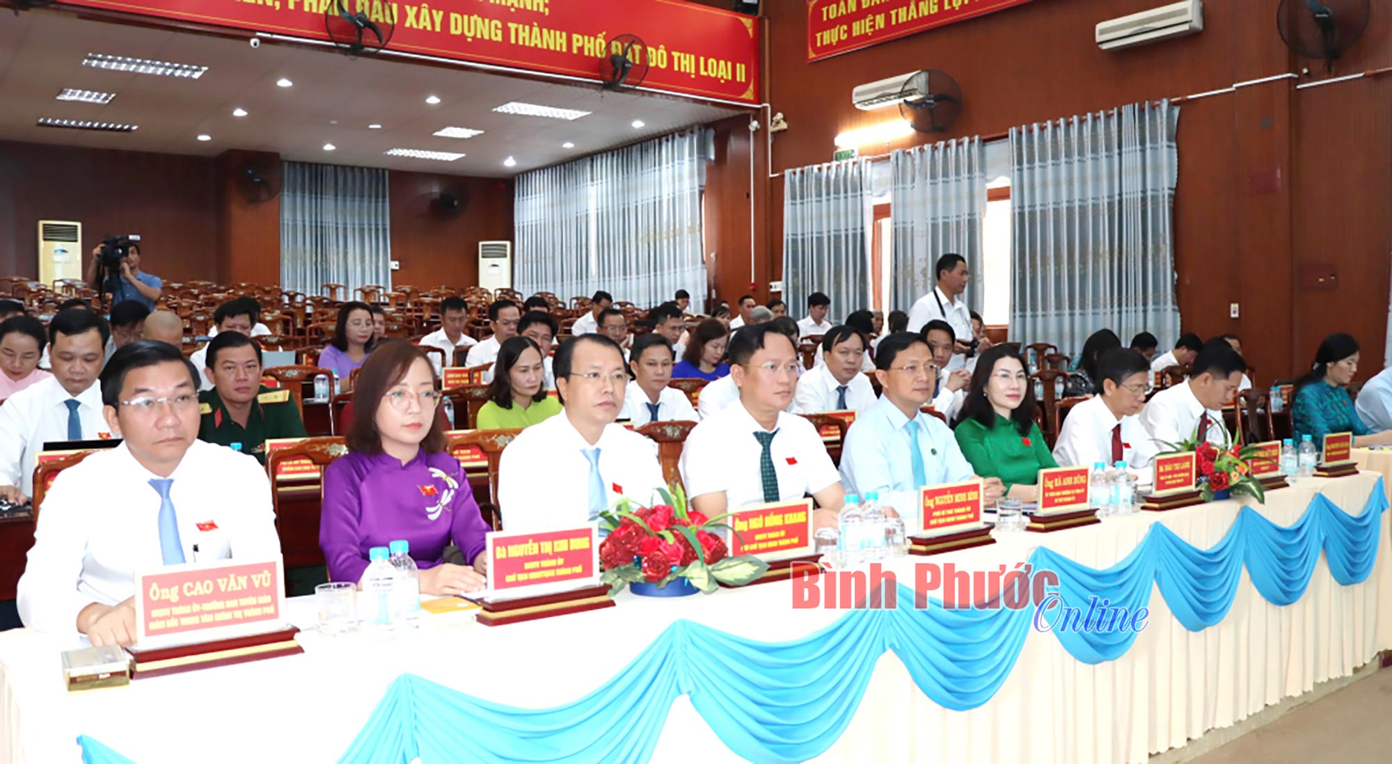 HĐND thành phố Đồng Xoài, huyện Lộc Ninh họp kỳ giữa năm