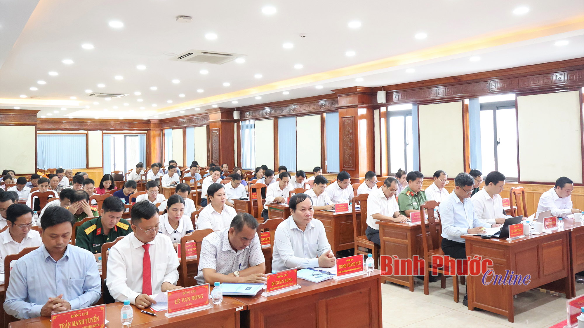 Phú Riềng đánh giá thực hiện nghị quyết Đảng bộ huyện 6 tháng đầu năm