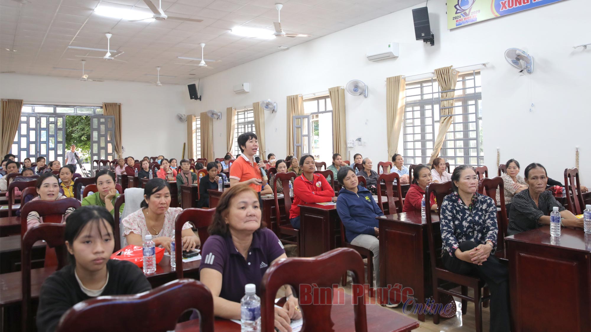 Tập huấn nâng cao kiến thức về vun đắp giá trị gia đình Việt
