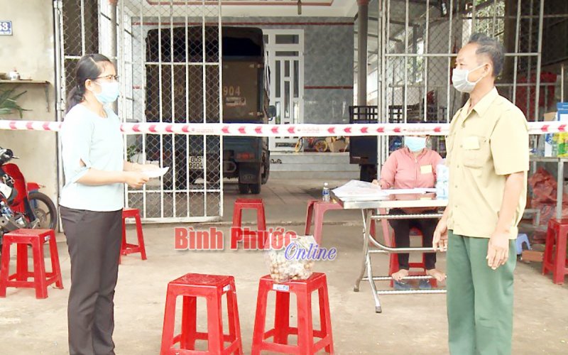 Bình Phước thành lập Tổ thi đua, khen thưởng trong công tác phòng, chống dịch Covid-19