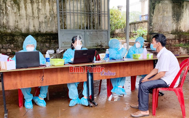 Bù Đăng: 5.320 lượt người được tiêm vắc-xin phòng Covid-19