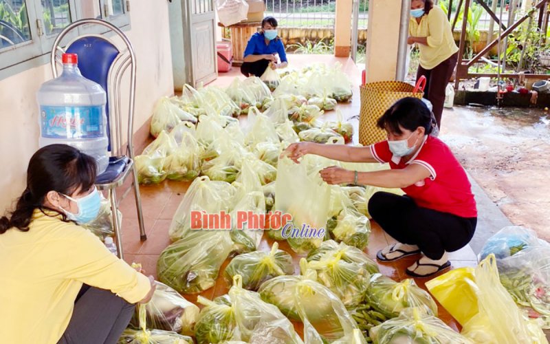 Cùng người dân vượt qua đại dịch