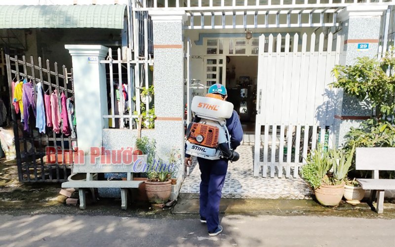 Đồng Xoài: Xử lý 42 ổ dịch sốt xuất huyết nhỏ 