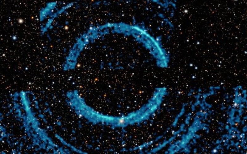 NASA phát hiện vòng sáng kỳ lạ xung quanh hố đen trong vũ trụ