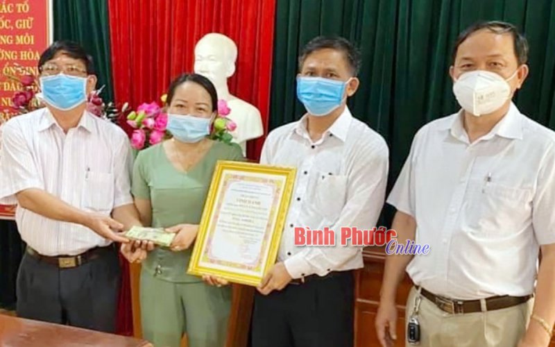 Người cán bộ hội “tiếp sức” phòng, chống dịch 