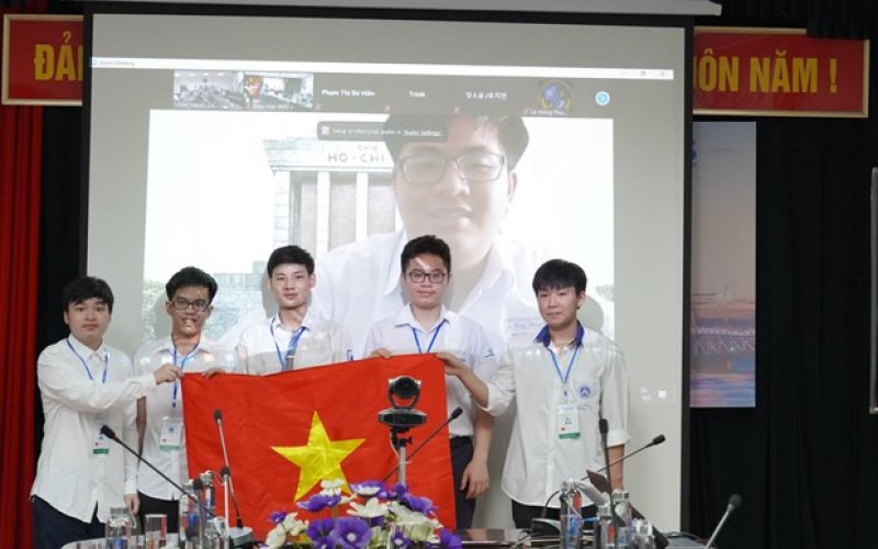 Việt Nam đạt thành tích ấn tượng trong các kỳ thi Olympic quốc tế