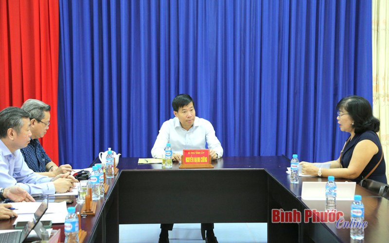 Bí thư Tỉnh ủy Nguyễn Mạnh Cường tiếp và đối thoại với công dân