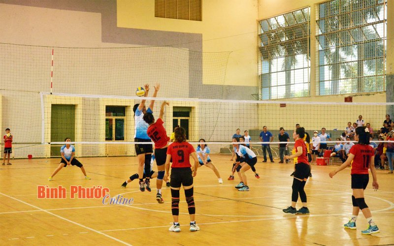 Binh đoàn 16 nhất bóng chuyền nữ Đại hội TDTT tỉnh Bình Phước năm 2022