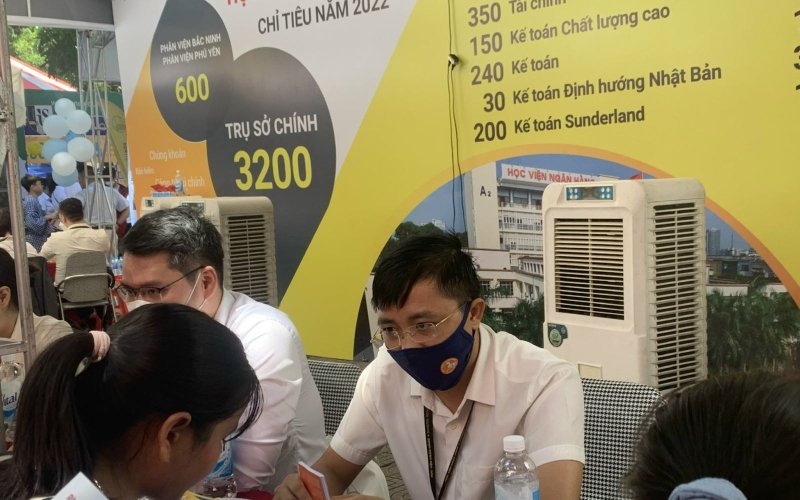 Bộ GD&ĐT yêu cầu cơ sở đào tạo thực hiện những quy định sau trong tuyển sinh
