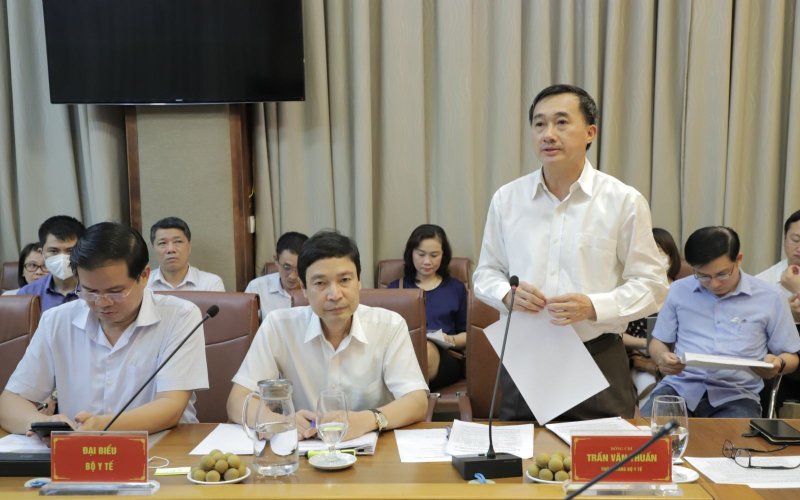 Còn vướng mắc về cơ chế chính sách thanh toán khám chữa bệnh bằng BHYT