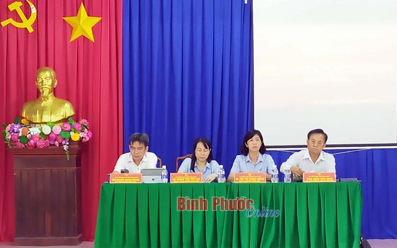 Cử tri xã Tân Lợi kiến nghị nhiều về vấn đề đất đai