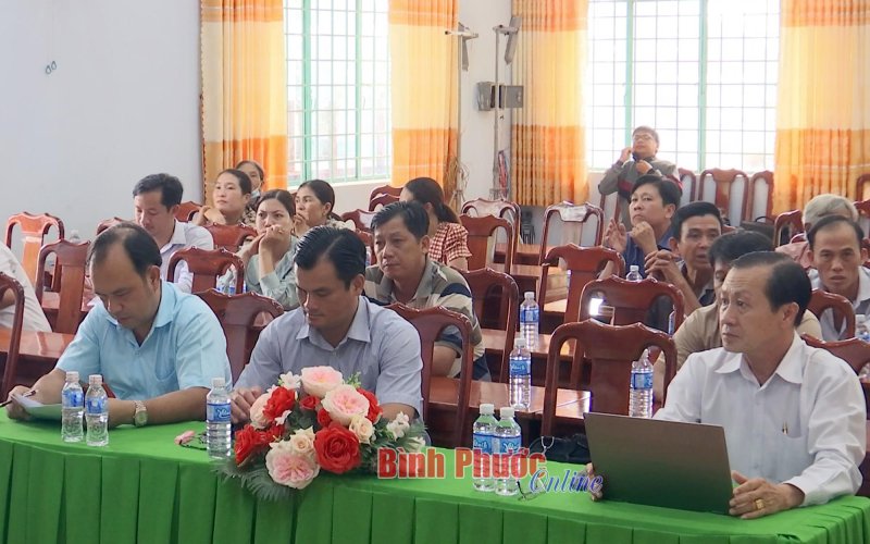 Đại biểu HĐND tỉnh tiếp xúc cử tri xã Tân Hưng