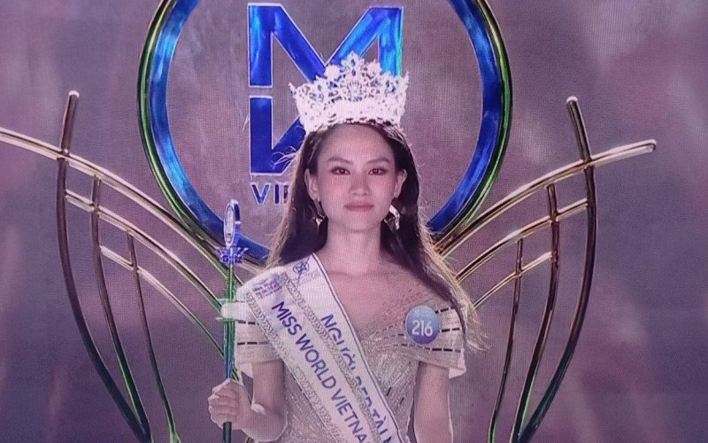 Huỳnh Nguyễn Mai Phương đăng quang Hoa hậu Thế giới Việt Nam 2022