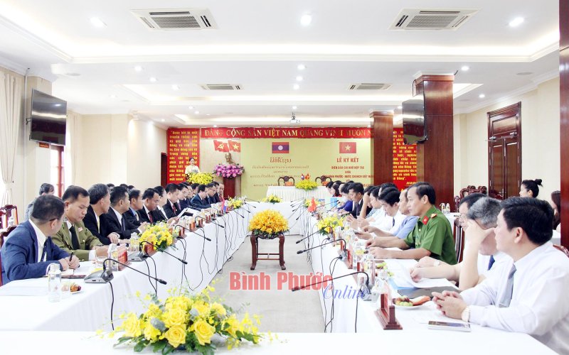 Lãnh đạo tỉnh Bình Phước tiếp và làm việc với Đoàn đại biểu cấp cao tỉnh Champasak