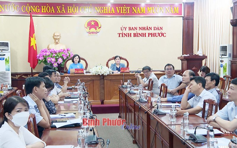 N&acirc;ng cao c&ocirc;ng t&aacute;c chăm s&oacute;c sức khỏe nh&acirc;n d&acirc;n, chủ động th&iacute;ch ứng linh hoạt 