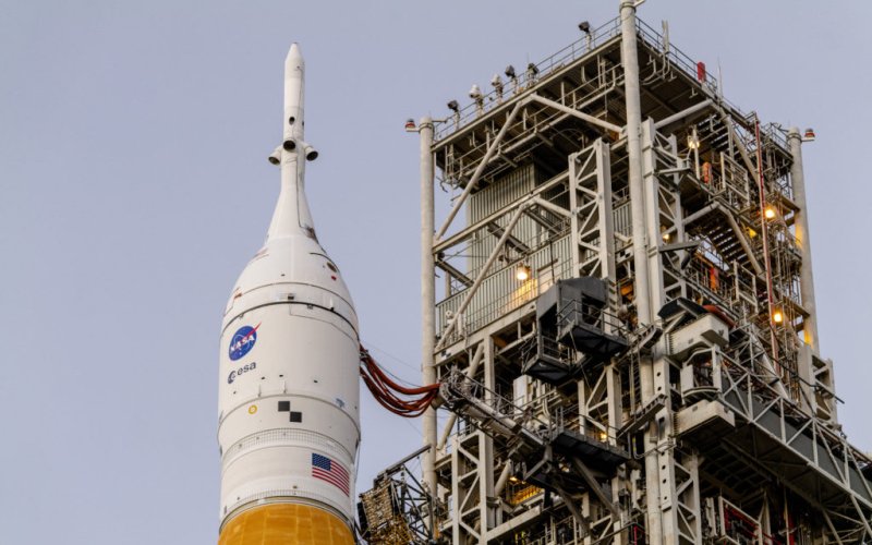 Ngày 29-8, phi thuyền của NASA bắt đầu sứ mệnh đầu tiên bay vào không gian