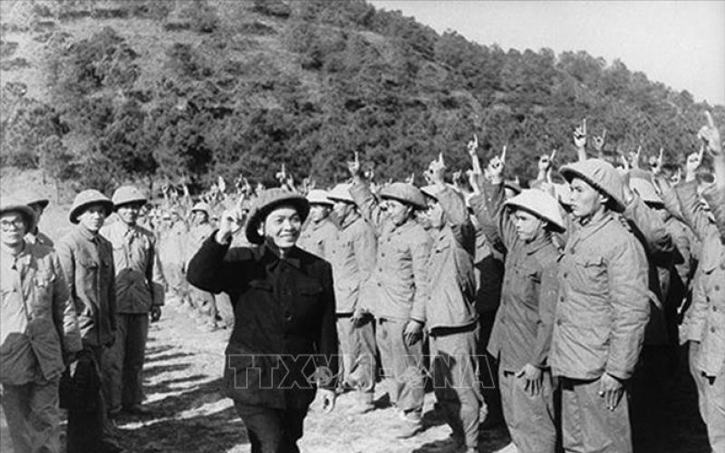 Người làm rạng danh dân tộc Việt Nam