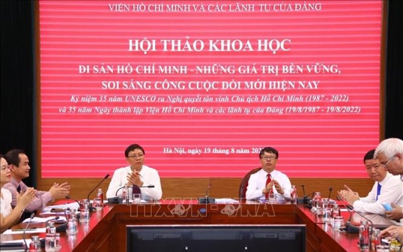 Phát huy giá trị bền vững của di sản Hồ Chí Minh trong công cuộc đổi mới hiện nay