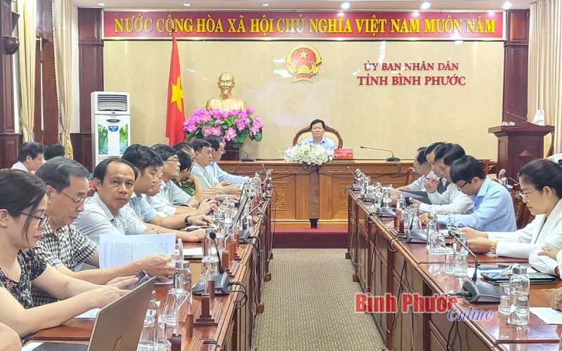 Tập trung giữ vững ổn định kinh tế vĩ mô