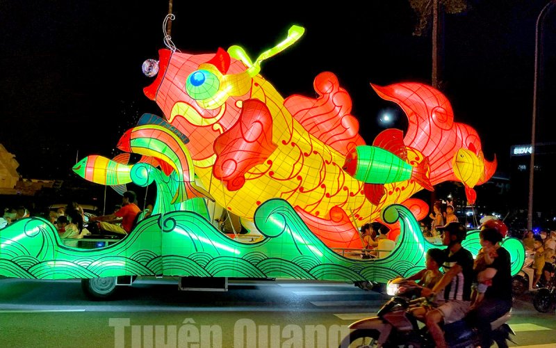 Về Tuy&ecirc;n Quang xem Lễ hội Th&agrave;nh Tuy&ecirc;n