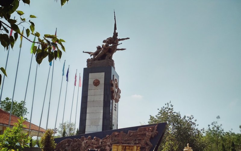 Vững tin tiếp bước