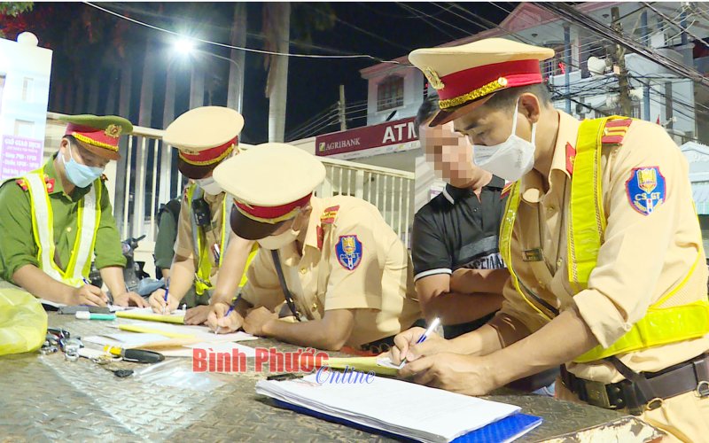 Xây dựng thành phố văn minh từ ý thức tham gia giao thông