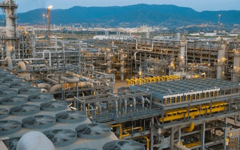 Algeria phát hiện 10 mỏ dầu và khí đốt mới trong nửa đầu năm nay