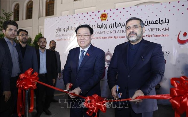 Chủ tịch Quốc hội Vương Đình Huệ dự khai mạc Tuần lễ Văn hóa Việt Nam tại Iran