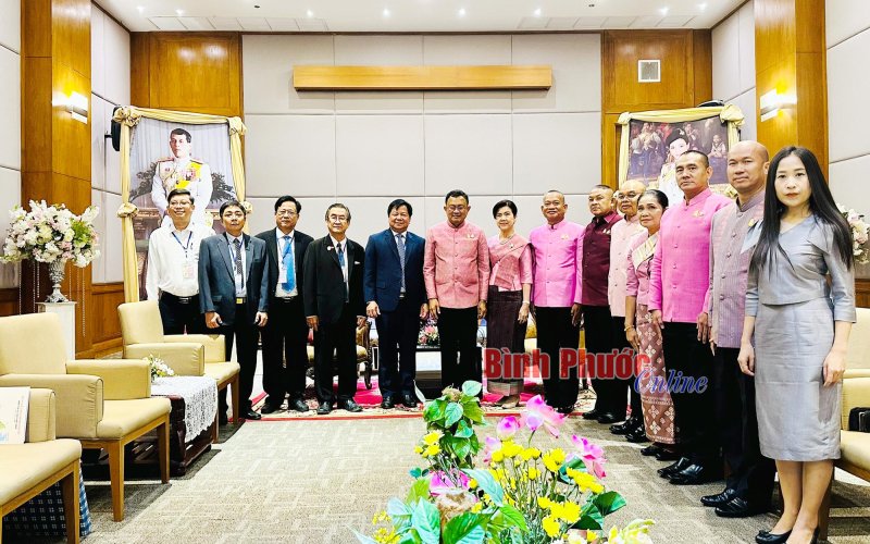 Đoàn công tác tỉnh Bình Phước dự Lễ hội rước nến mùa chay tại Thái Lan