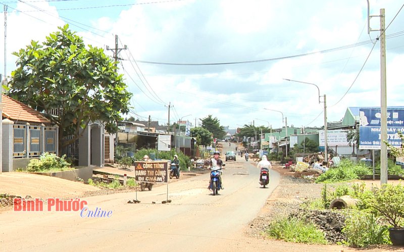 Đường liên xã Bom Bo - Đắk Nhau xuống cấp: Ðơn vị thi công đã khắc phục