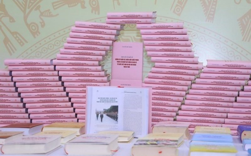 Khẳng định sự lãnh đạo toàn diện của Đảng đối với Quân đội Việt Nam