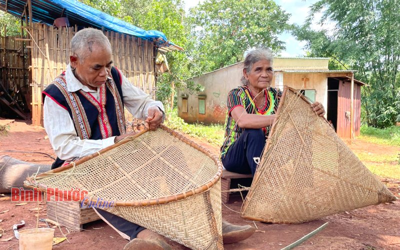 Mạch nguồn chảy mãi