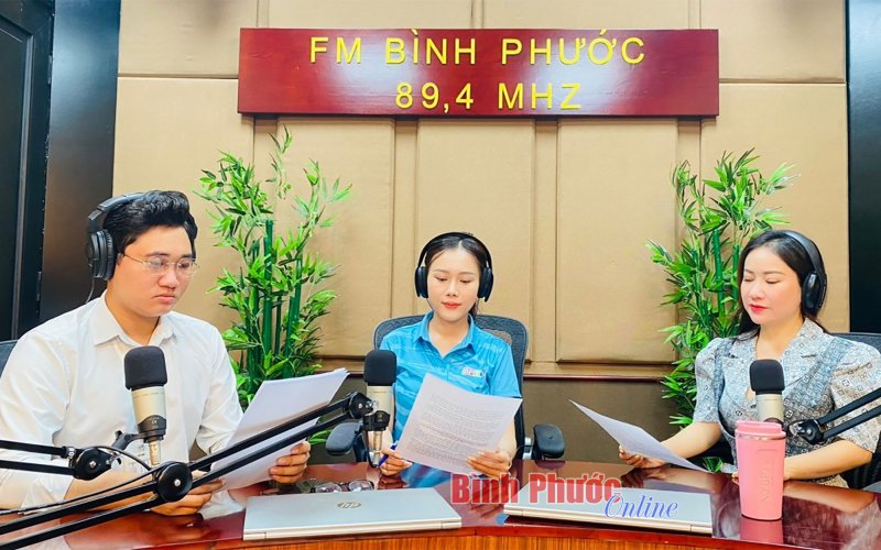 Sức hấp dẫn của c&acirc;u chuyện truyền thanh