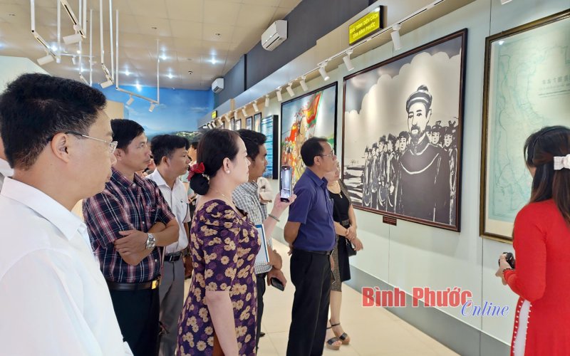 Tập huấn c&ocirc;ng t&aacute;c quản l&yacute; di t&iacute;ch