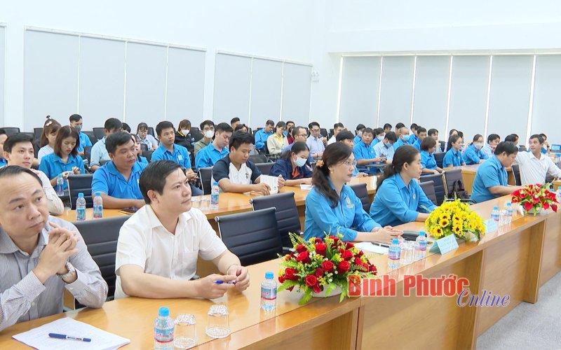 Tập huấn hoạt động công đoàn