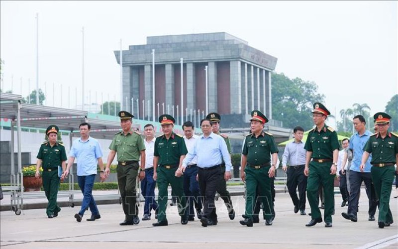 Thủ tướng Phạm Minh Chính kiểm tra công tác tu bổ định kỳ công trình Lăng Chủ tịch Hồ Chí Minh