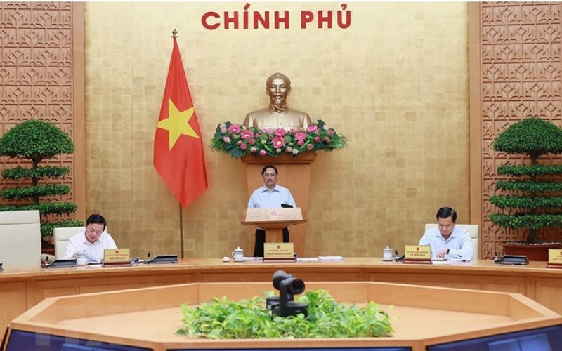 Thủ tướng: Ưu tiên thúc đẩy tăng trưởng gắn với ổn định kinh tế vĩ mô