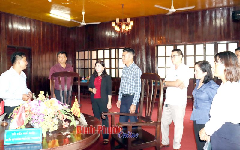 Xây dựng và phát triển văn hóa, con người Bình Phước