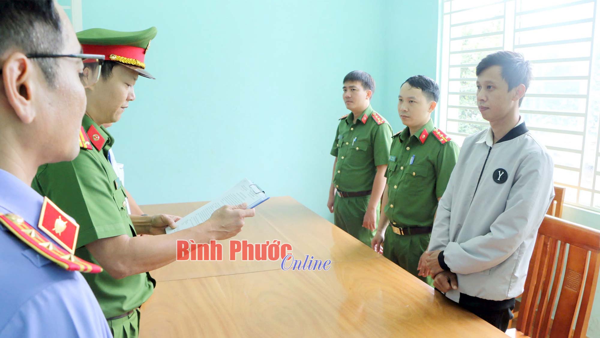 Bình Phước: Bắt quản lý trạm bảo hành “rút ruột” hơn 5 tỷ đồng