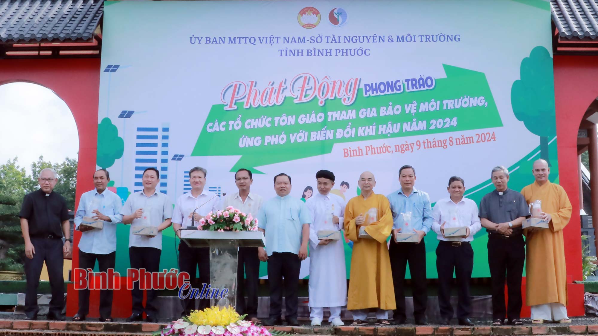 Các tổ chức tôn giáo chung tay bảo vệ môi trường