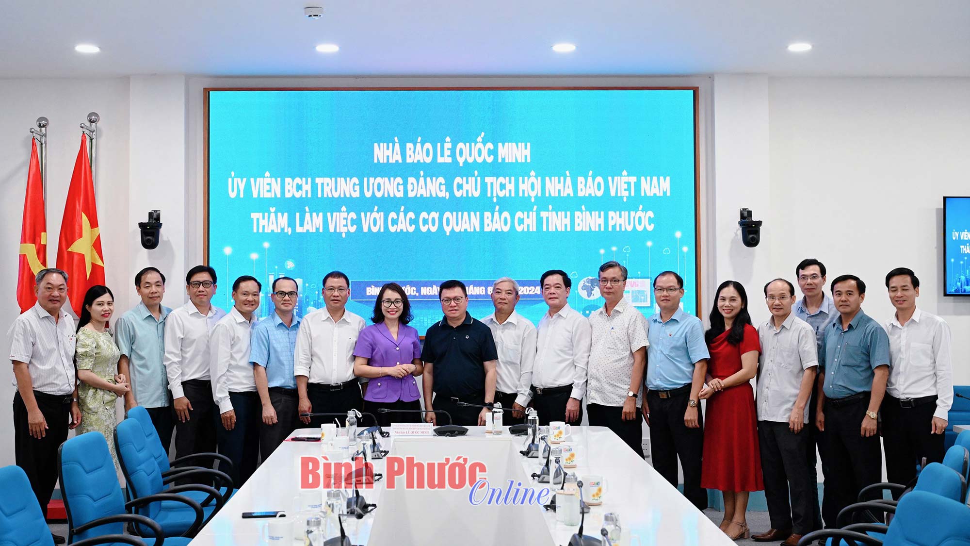 Chủ tịch Hội Nhà báo Việt Nam Lê Quốc Minh thăm và làm việc với người làm báo Bình Phước