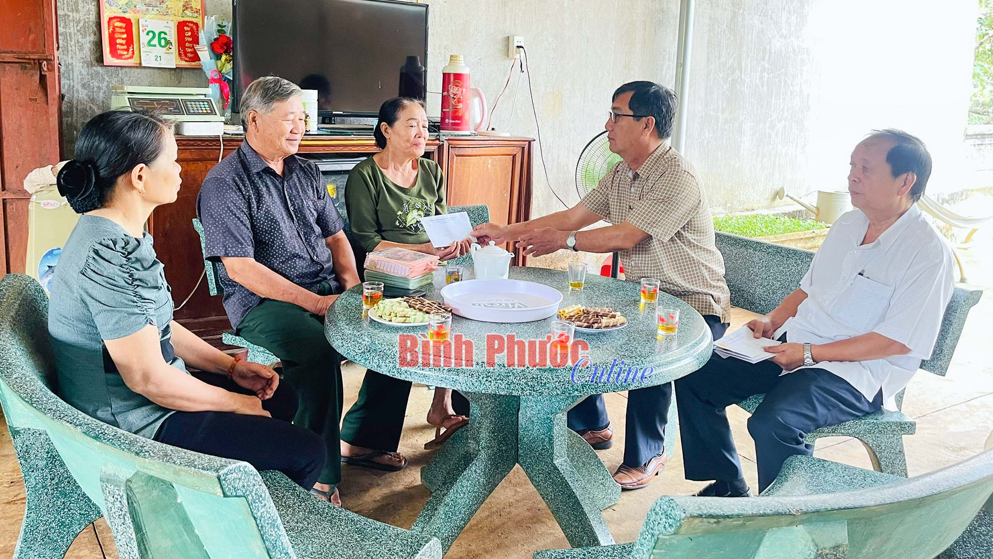 Chung tay xoa dịu nỗi đau da cam