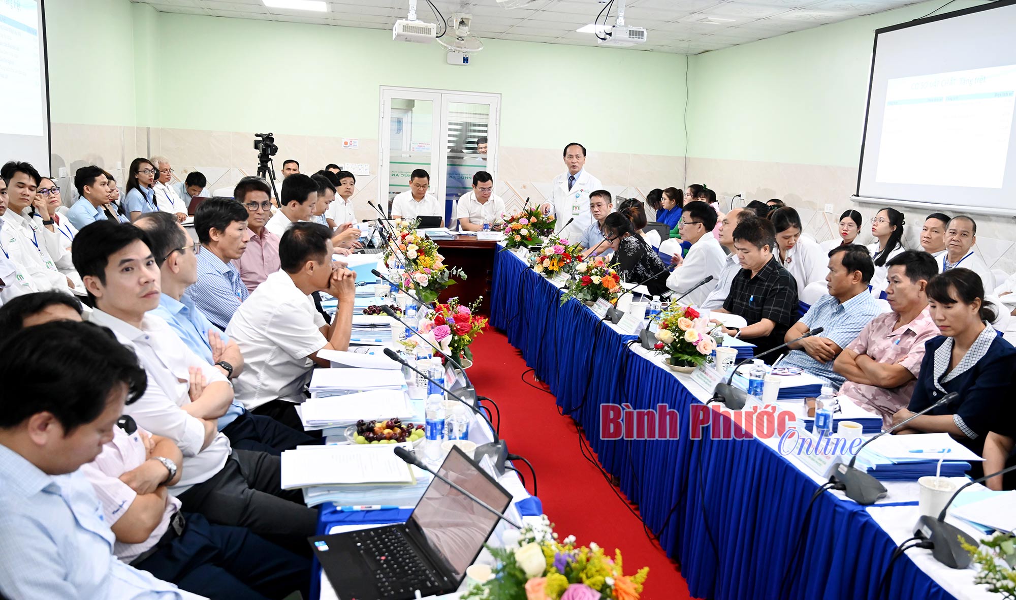 Đoàn thẩm định của Bộ Y tế làm việc với Bệnh viện đa khoa Phúc An