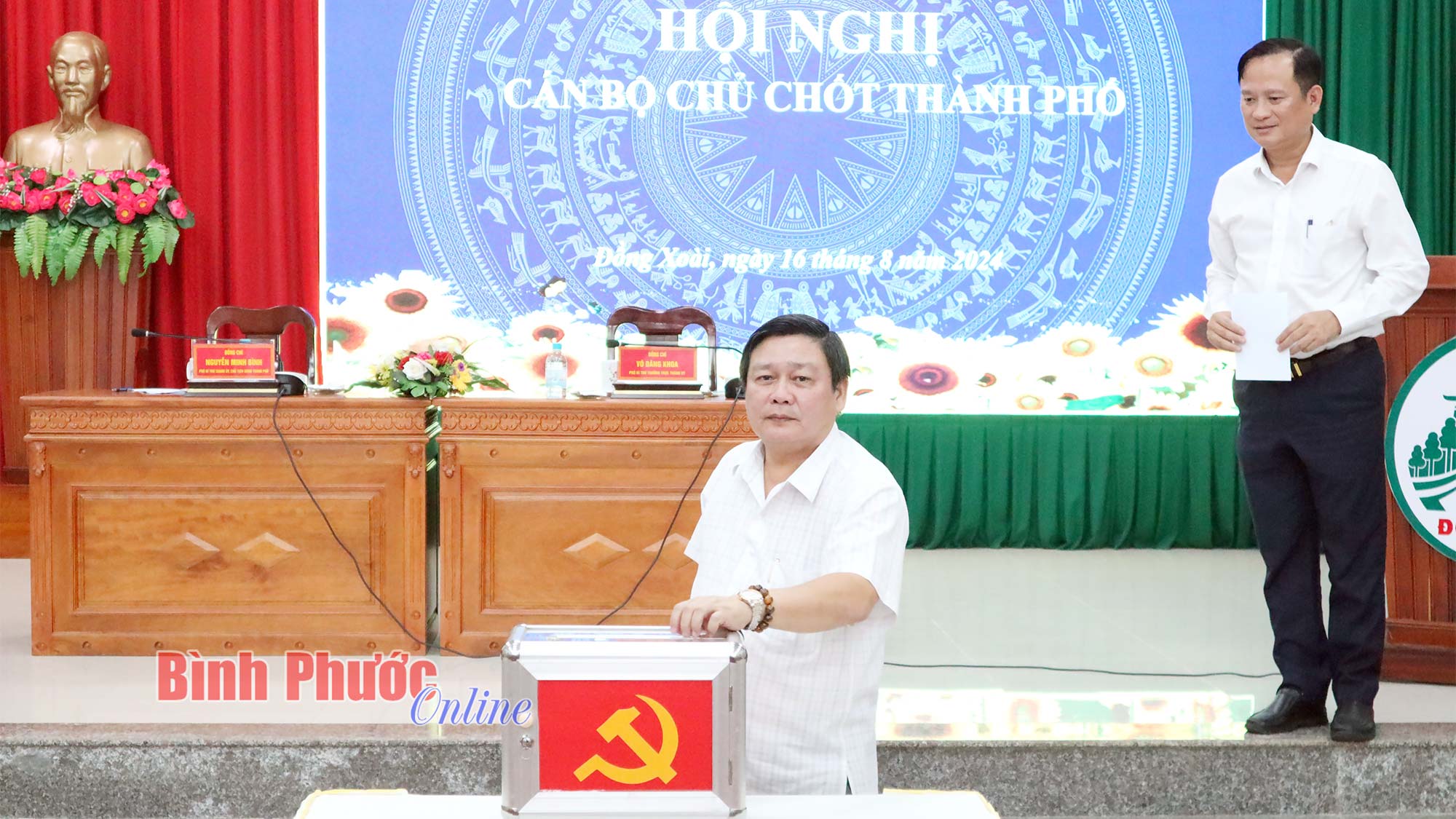 Giới thiệu nhân sự bầu bổ sung chức danh Phó Chủ tịch UBND thành phố Đồng Xoài